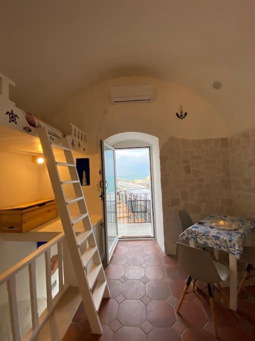 Apartamento Mono Judeca By Garganoin Vieste Exterior foto